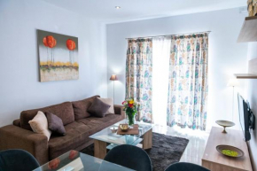 Rua Cosy Apartment Sliema (3 Bedroom 2 Bathroom), 2 mins walk from sea